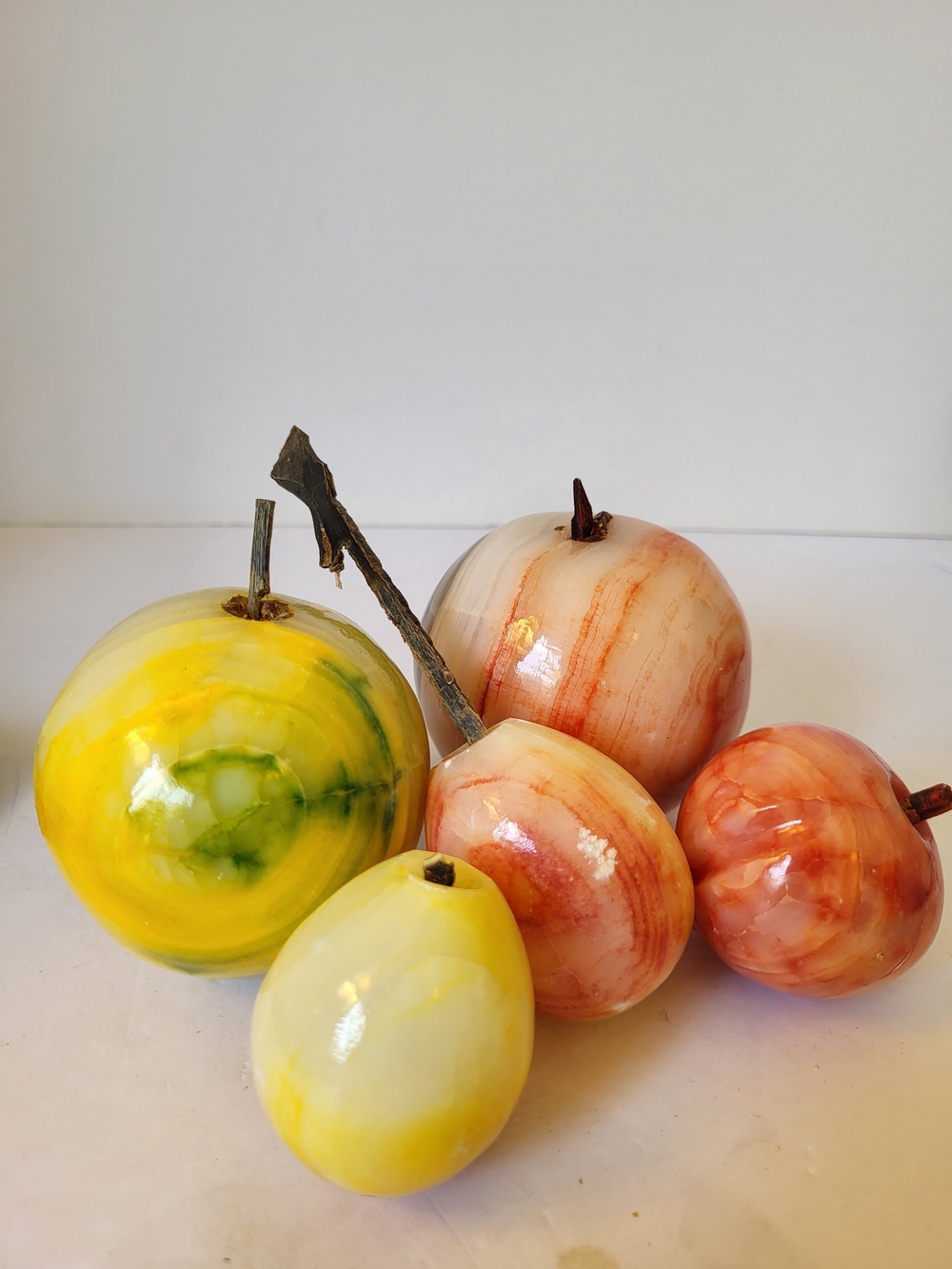 Vintage Hand Carved Italian Alabaster Fruit 5pc